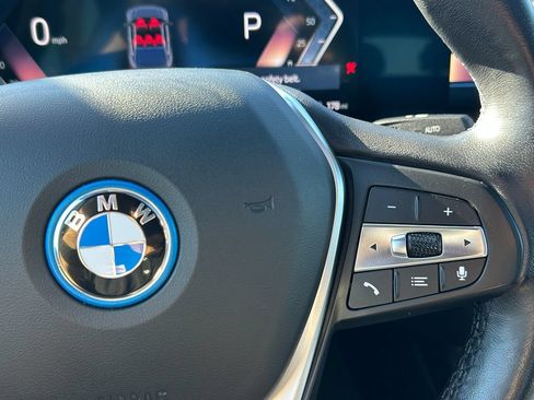 Used 2023 BMW i4 eDrive40 w/ Premium Package RWD image 20