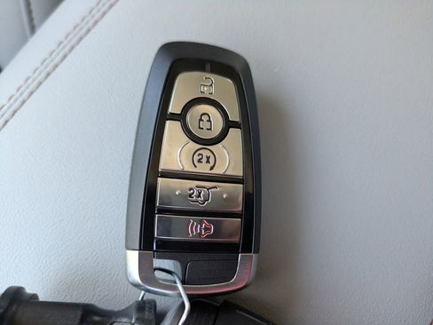 New 2026 Ford Explorer Active w/ Active Comfort Package image 34