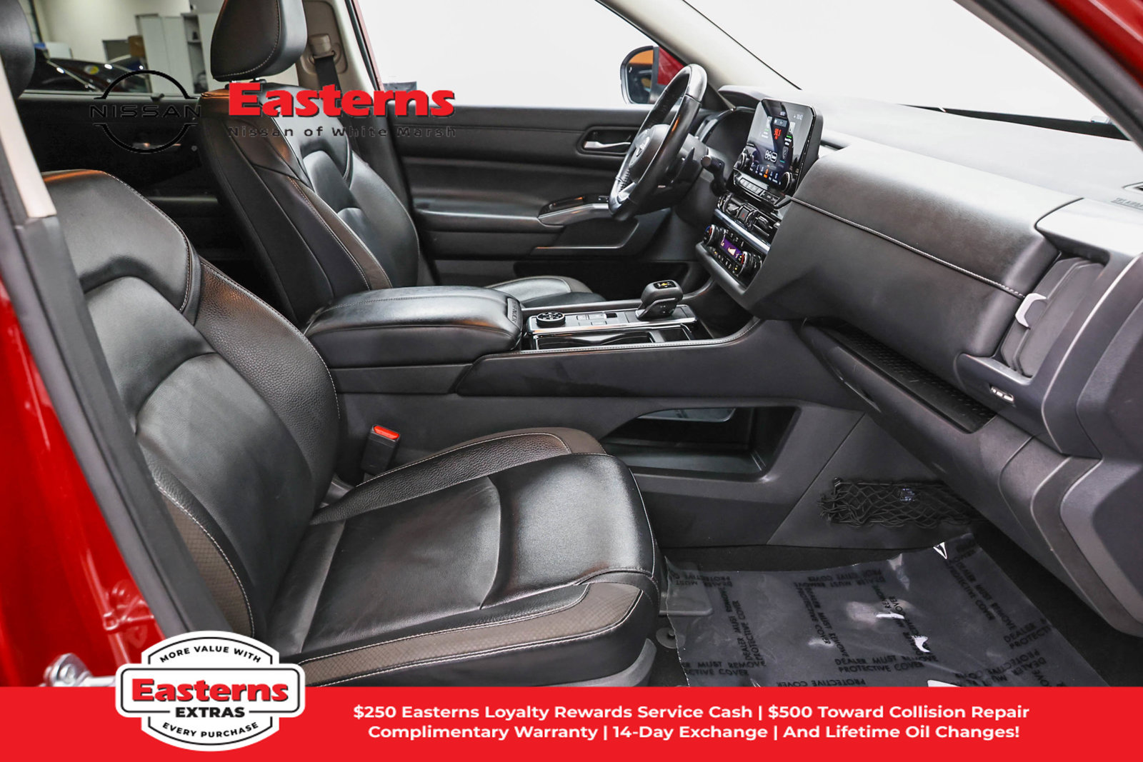 Used 2023 Nissan Pathfinder SL w/ Lighting Package (N92) AWD/4WD image 23