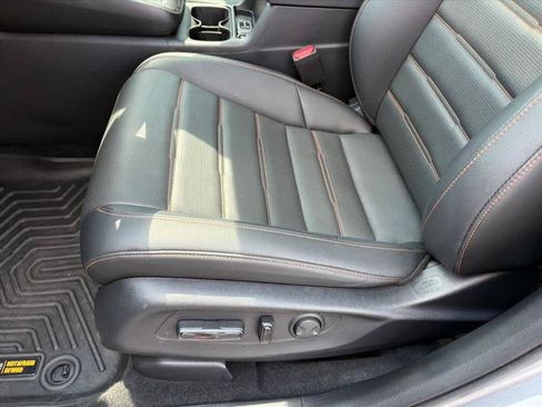 Used 2025 Honda CR-V Sport-L image 22