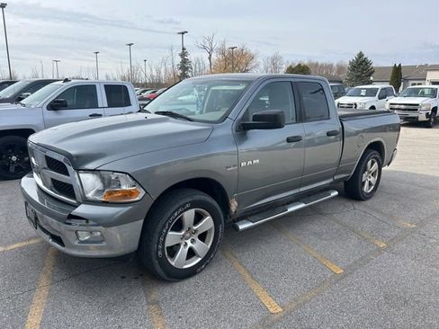 Used 2009 Dodge Ram 1500 Truck SLT w/ Popular Equipment Group image 1