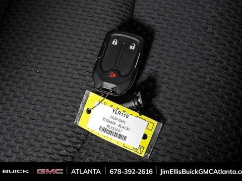 Certified 2024 GMC Terrain SLE FWD image 19