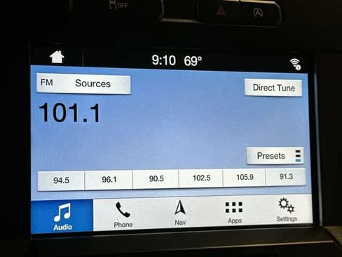 Used 2018 Ford F150 XLT w/ Equipment Group 302A Luxury image 10