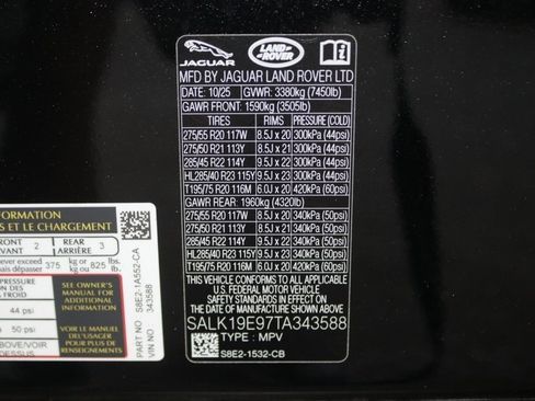 New 2026 Land Rover Range Rover Autobiography image 28