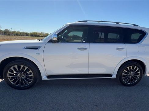 Used 2021 Nissan Armada Platinum image 5