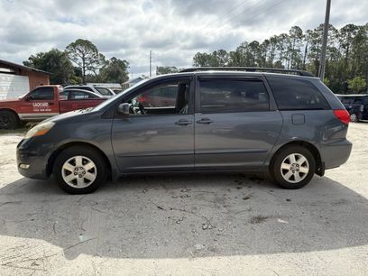 Used 2009 Toyota Sienna XLE
