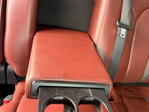 Used 2018 Ford F150 Platinum w/ Equipment Group 701A Luxury image 11