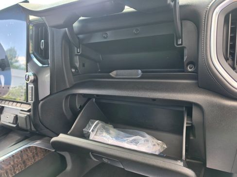 Used 2022 GMC Sierra 2500 Denali AWD/4WD image 44