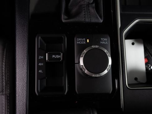 Used 2023 Toyota Tundra SR5 w/ SR5 Convenience Package AWD/4WD image 25
