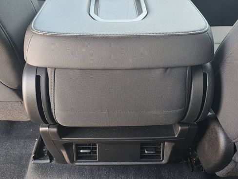 Used 2022 Chevrolet Silverado 1500 Custom RWD image 24