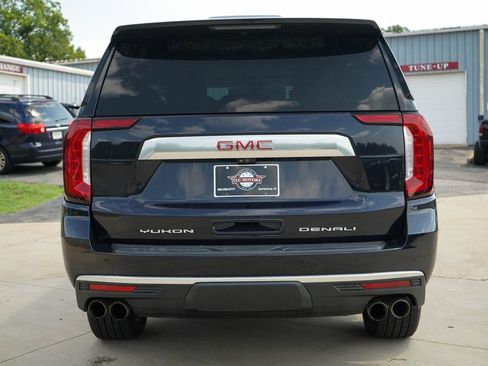 Used 2021 GMC Yukon XL Denali w/ Denali Premium Package AWD/4WD image 21