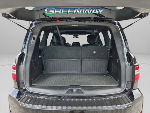 Used 2023 Nissan Armada SL w/ Midnight Edition Package AWD/4WD image 27