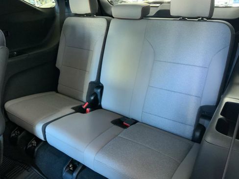 New 2026 Chevrolet Traverse LT w/ LPO, Floor Liner Package image 8