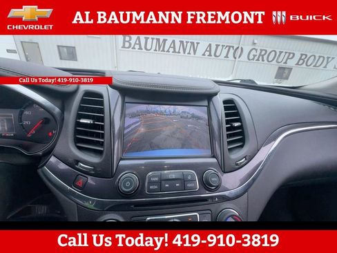 Used 2014 Chevrolet Impala LT w/ Convenience Package image 23