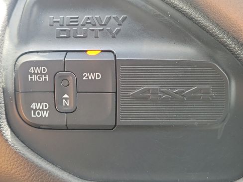 Used 2022 RAM 2500 Big Horn w/ Night Edition AWD/4WD image 30