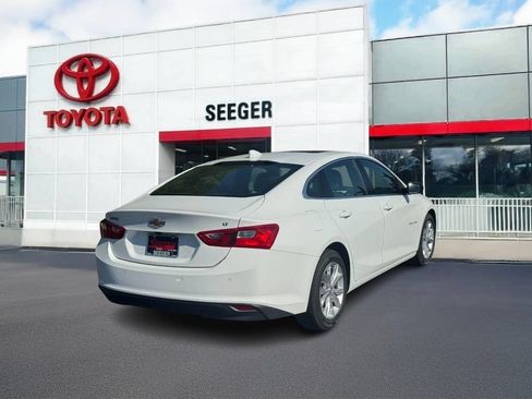 Used 2024 Chevrolet Malibu LT FWD image 3
