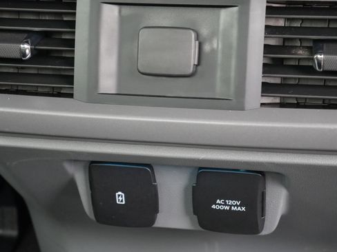 Certified 2023 Ford F150 XLT w/ Equipment Group 301A Mid image 31