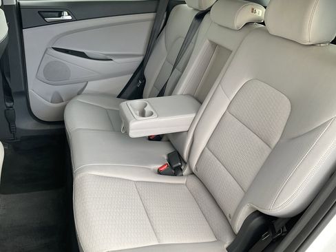 Used 2019 Hyundai Tucson SE image 39