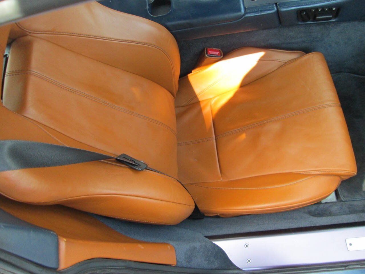 Used 2007 Aston Martin V8 Vantage Coupe RWD image 23