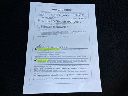 Used 2023 Ford Explorer XLT w/ Equipment Group 202A image 9