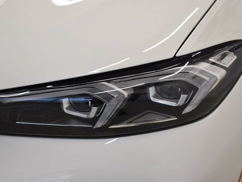 New 2026 BMW 330i xDrive Sedan w/ M Sport Package AWD/4WD image 15