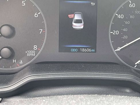 Used 2025 Toyota Corolla SE FWD image 27