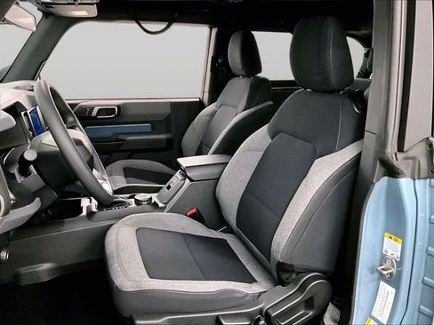 Used 2022 Ford Bronco 2-Door AWD/4WD image 24