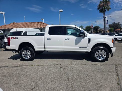 Used 2018 Ford F350 Platinum w/ Platinum Ultimate Package AWD/4WD image 4