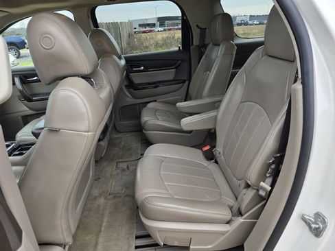Used 2014 GMC Acadia Denali image 13
