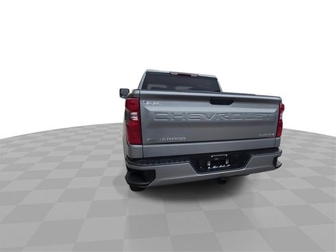 Used 2026 Chevrolet Silverado 1500 Custom image 7