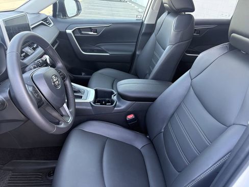 Certified 2025 Toyota RAV4 XLE Premium FWD image 8