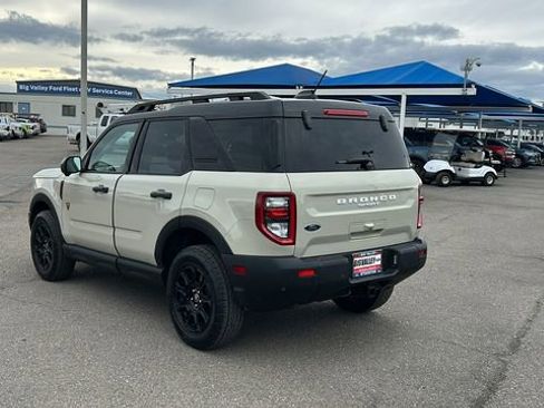 Used 2025 Ford Bronco Sport Badlands image 5