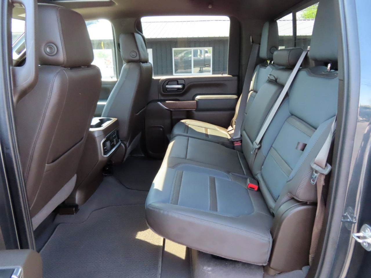 Used 2021 GMC Sierra 3500 Denali w/ Denali Ultimate Package AWD/4WD image 46