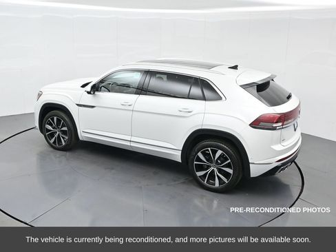 Used 2024 Volkswagen Atlas Cross Sport SEL Premium R-Line image 62