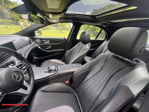 Used 2019 Mercedes-Benz E 300 image 24