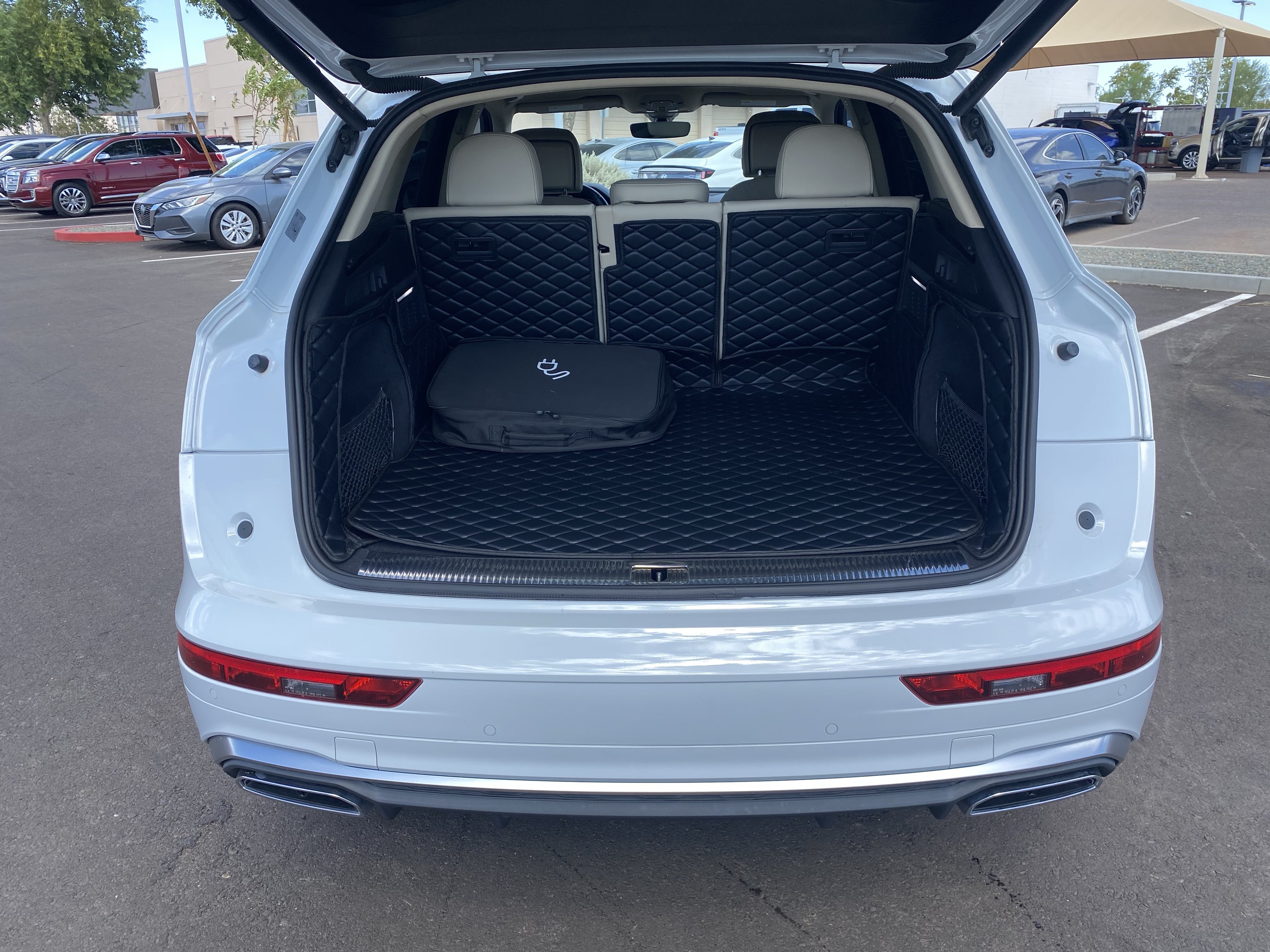Used 2021 Audi Q5 e Premium w/ Convenience Package AWD/4WD image 14