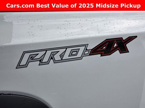 New 2025 Nissan Frontier PRO-4X w/ Interior Protection Package image 28