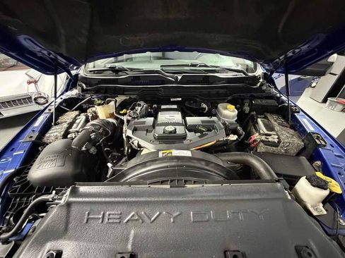 Used 2018 RAM 2500 Tradesman w/ Chrome Appearance Group image 22