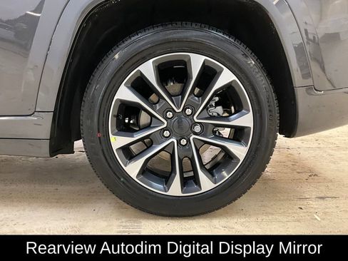 New 2025 Jeep Grand Cherokee Overland w/ Adv Protech Group III image 10