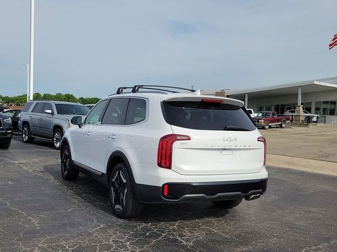 Used 2025 Kia Telluride S AWD/4WD image 4
