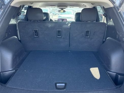 Used 2024 Chevrolet Blazer LT w/ Convenience Package FWD image 8