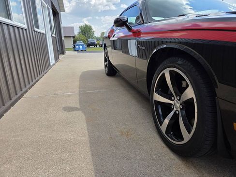 Used 2013 Dodge Challenger R/T RWD image 13