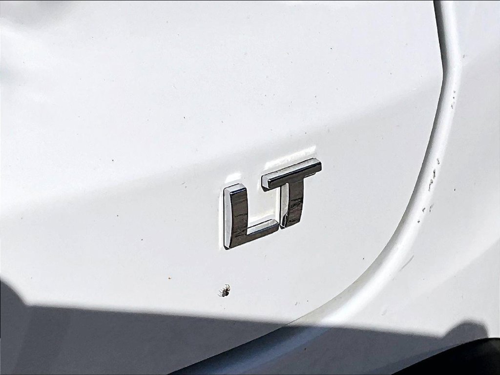 Used 2025 Chevrolet Trax LT w/ Driver Confidence Package FWD image 27