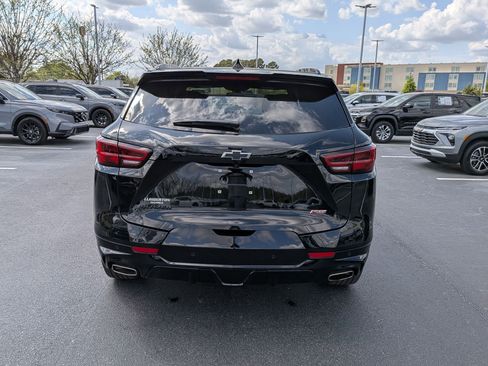 Used 2025 Chevrolet Blazer RS image 4