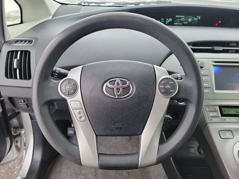Used 2013 Toyota Prius Two image 20