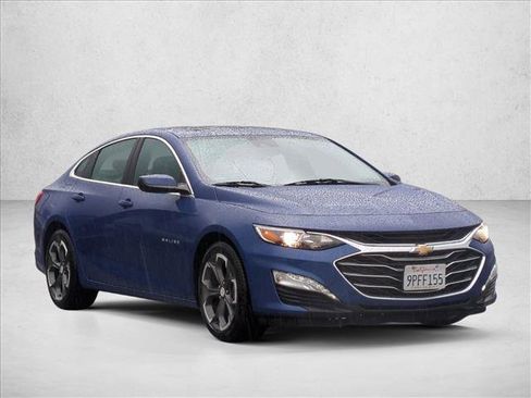 Used 2023 Chevrolet Malibu LT image 3