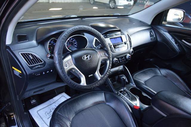 Used 2012 Hyundai Tucson GLS AWD/4WD image 13