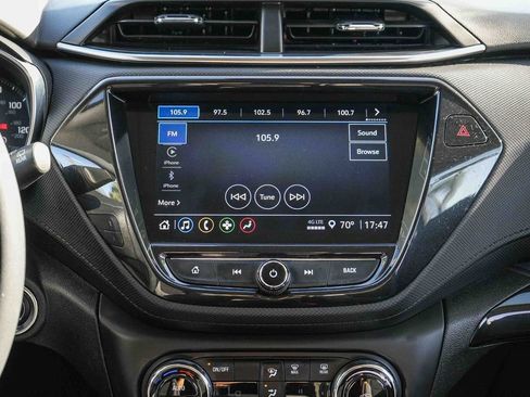 Used 2023 Chevrolet TrailBlazer LT w/ Convenience Package FWD image 13