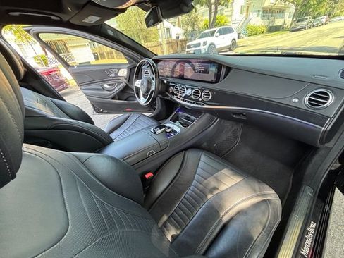 Used 2020 Mercedes-Benz S 560 Sedan image 46