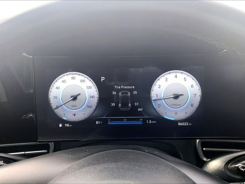 Used 2023 Hyundai Elantra SEL w/ Convenience Package FWD image 26